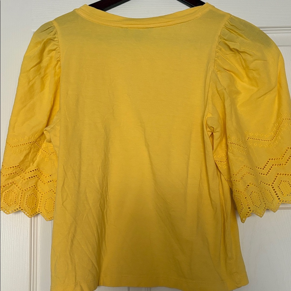 Banana Republic Yellow Eyelet Lace Puff Sleeve T-Shirt - Picture 4 of 4